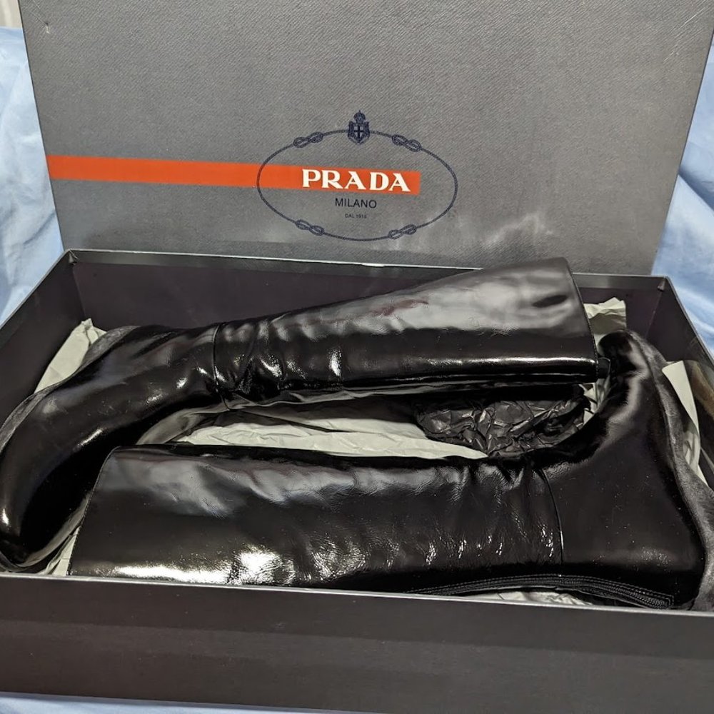NWOT US 7 or UK 37 Black Prada Boots with Shoe Bag